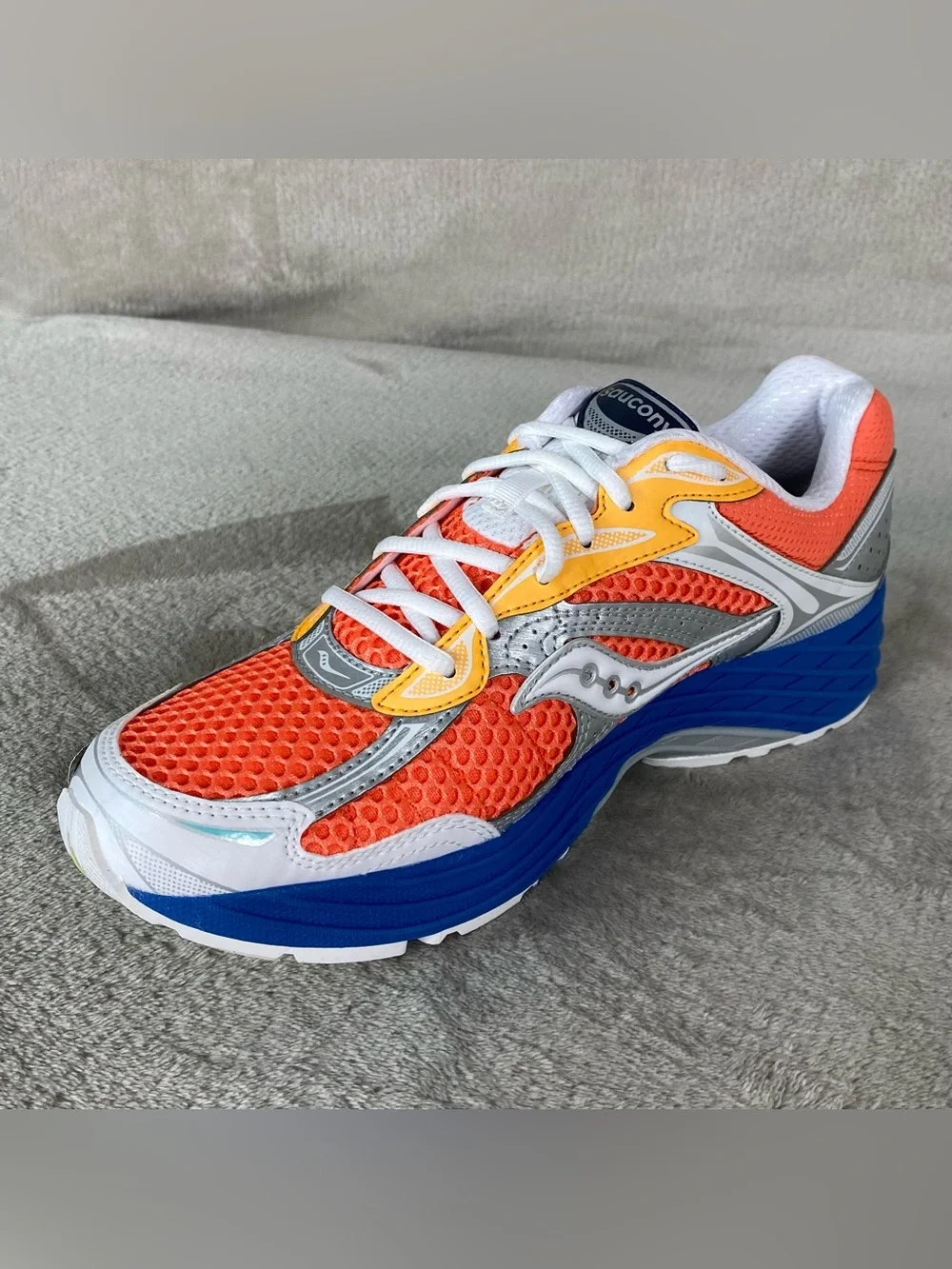 Saucony ProGrid Omni 9 S70739-53 Mens Size 8.5 Orange Multi Running Shoes NEW